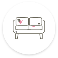 ソファ・椅子・オフィスチェアのクリーニングはレザーも対応できる名古屋で実績豊富なおそうじままに椅子・ソファクリーニングを依頼する前の汚れが目立つソファーのイラスト